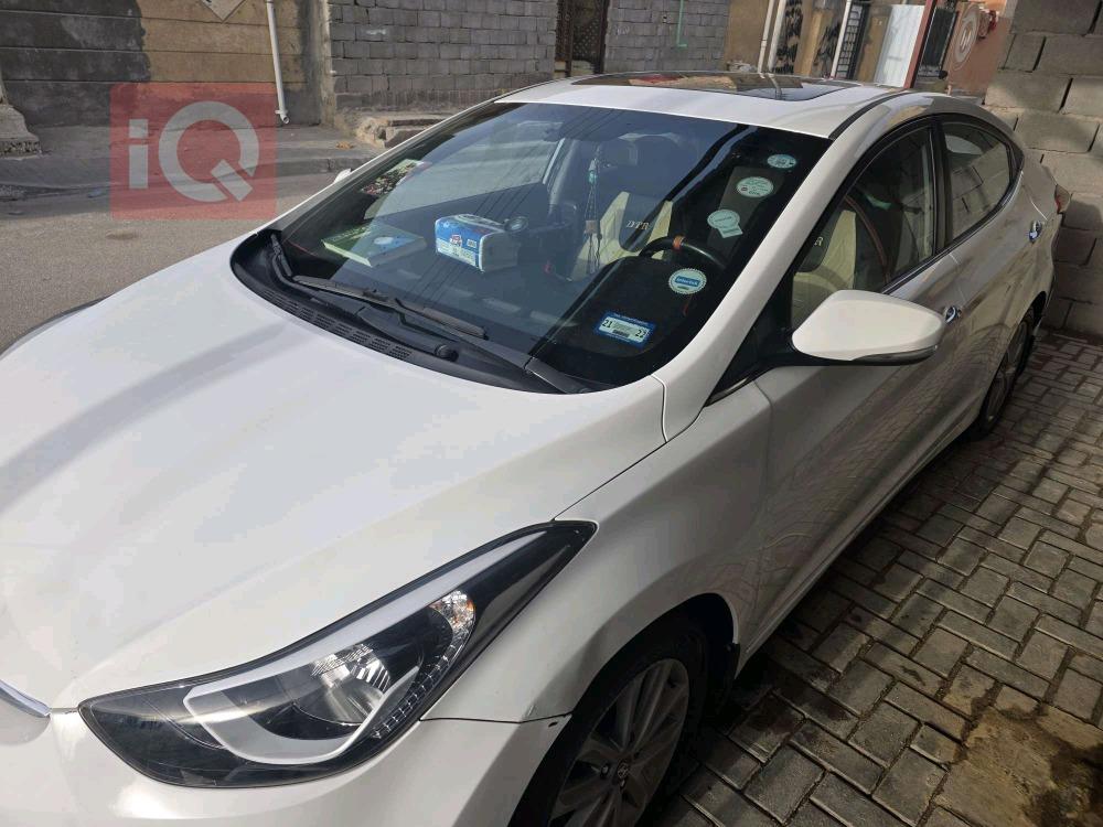 هیوندای ئەلەنترا